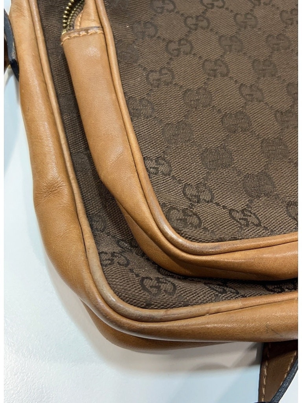 Gucci Brown GG Canvas Crossbody Bag - Picture 5 of 12